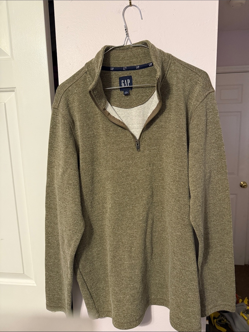 GAP Men's Olive Green Half-Zip Pullover Sweater